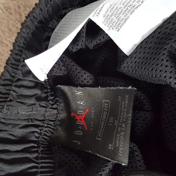 Short - Picture 3 of 4